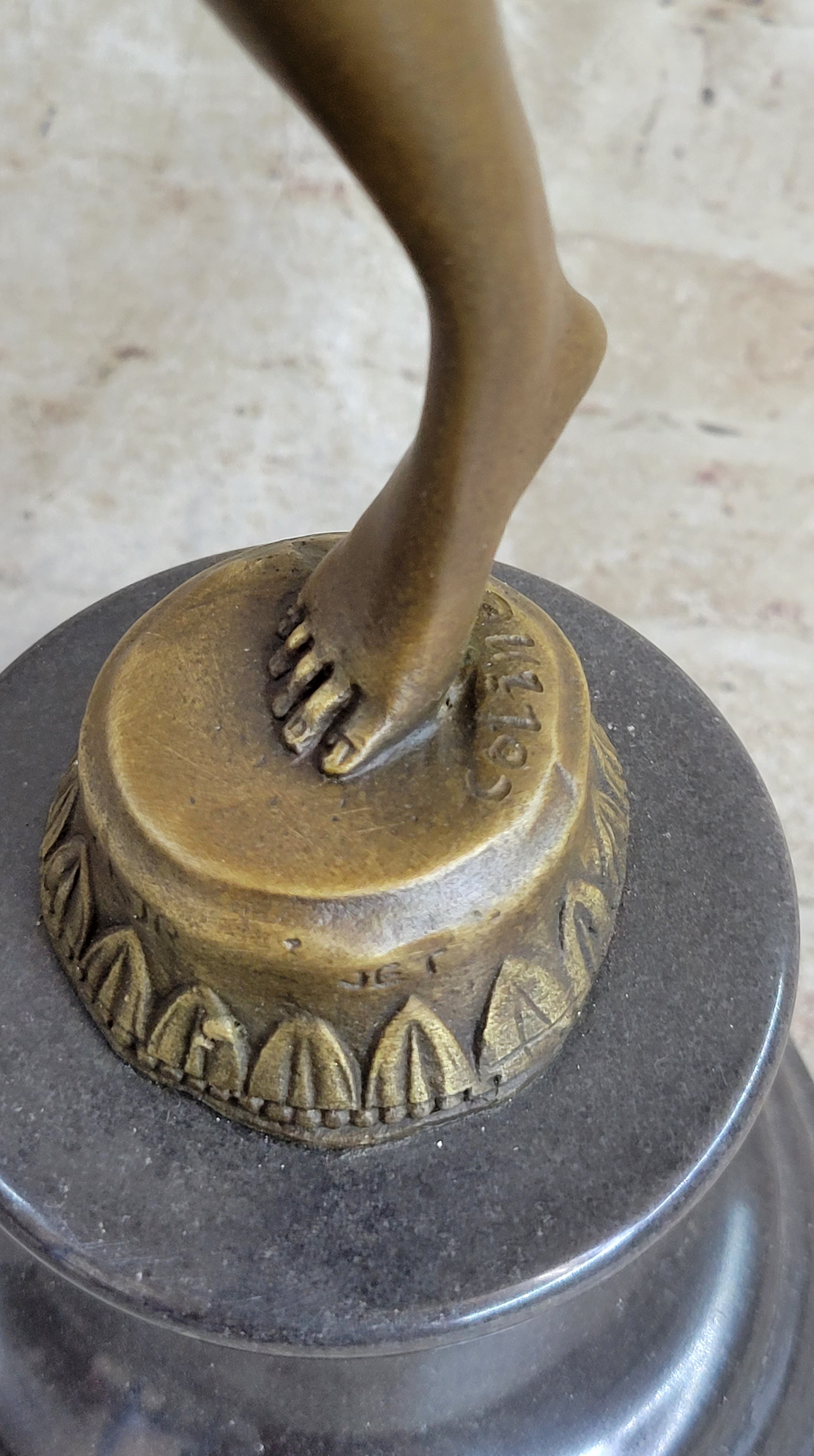 Signed Nude Acrobat Lady Bronze Sculpture Marble Statue Art Deco Hot Cast Figure