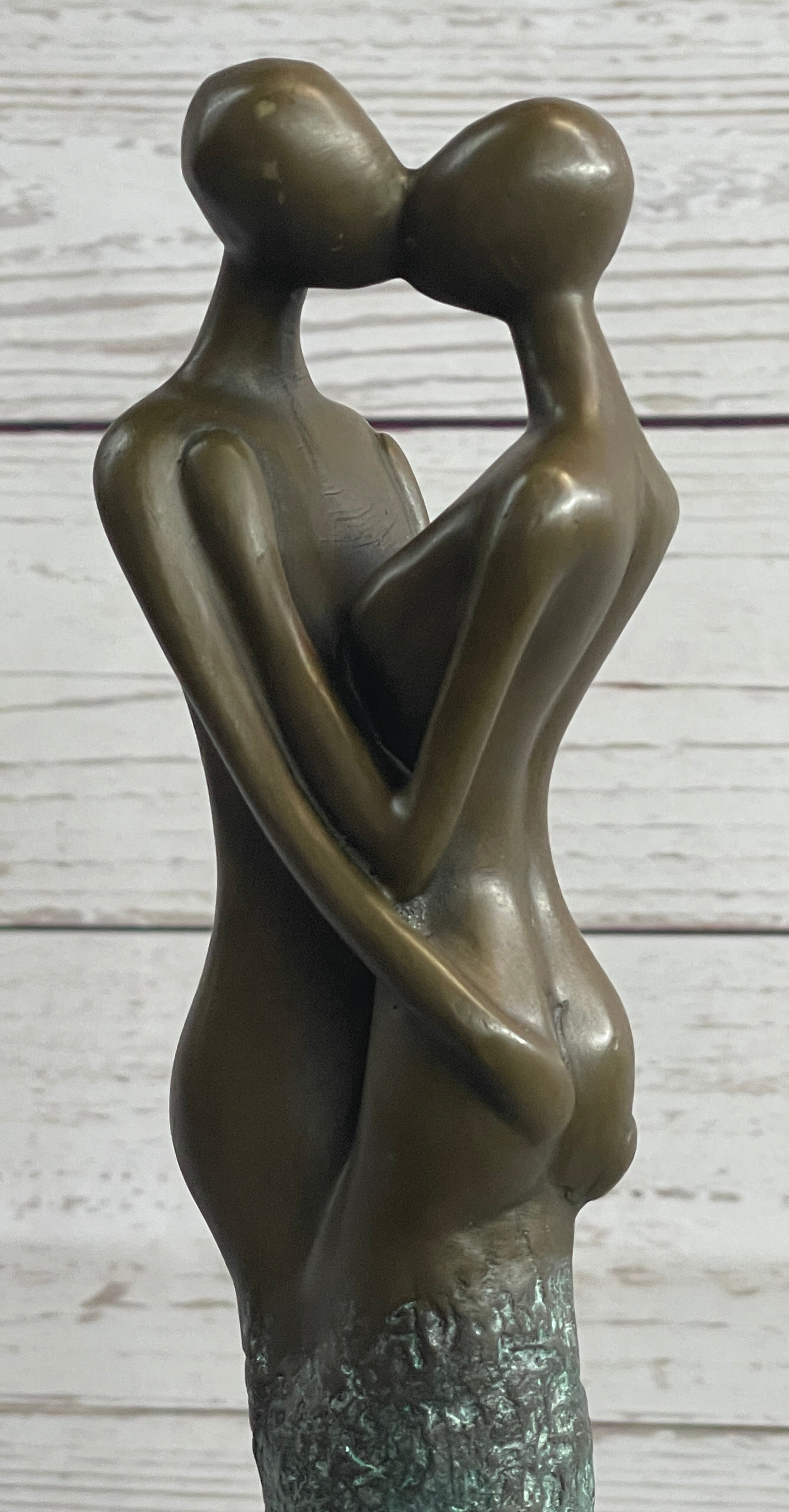 Bronze Sculpture of Kissing Embracing Romantic Couple Lovers
