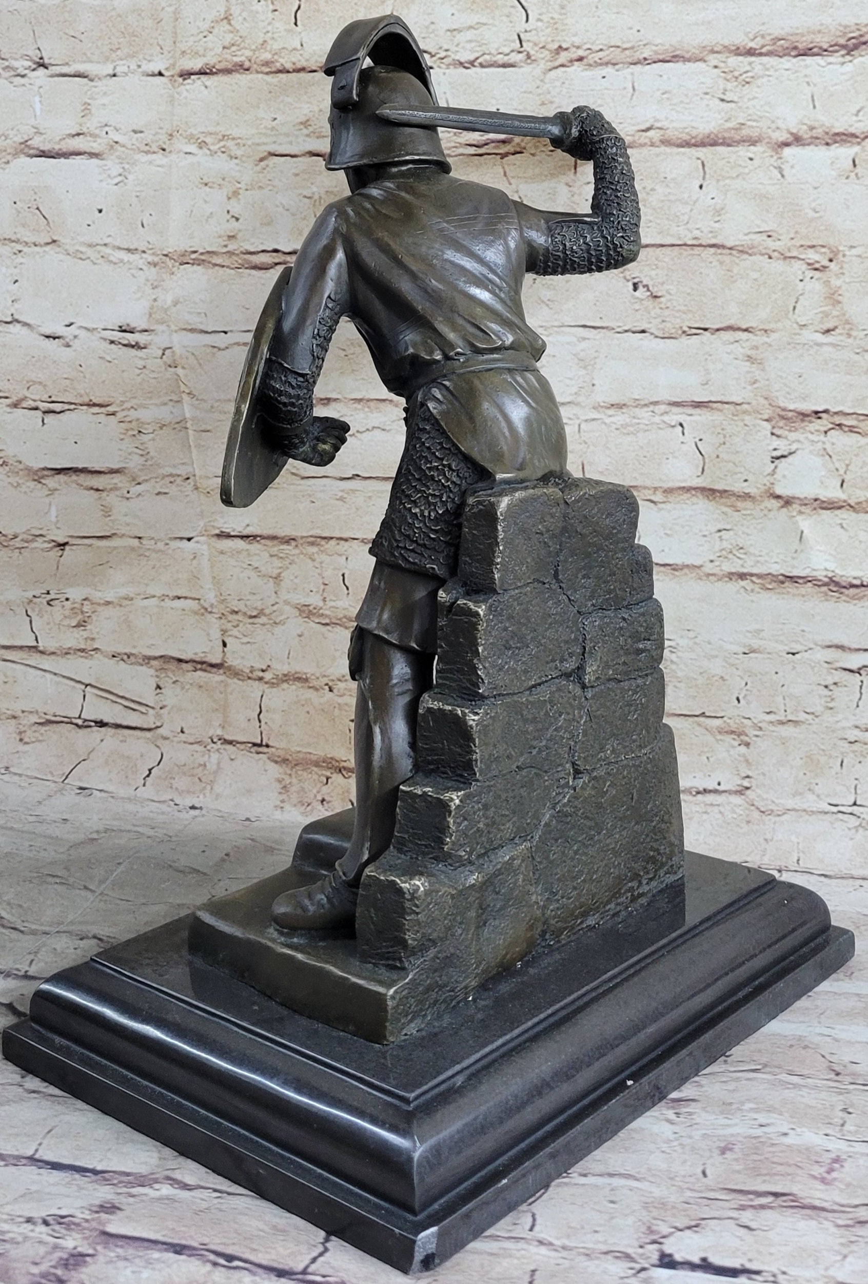 Medieval Knight Warrior Plate Mail Bronze Sculpture 17" x 10"