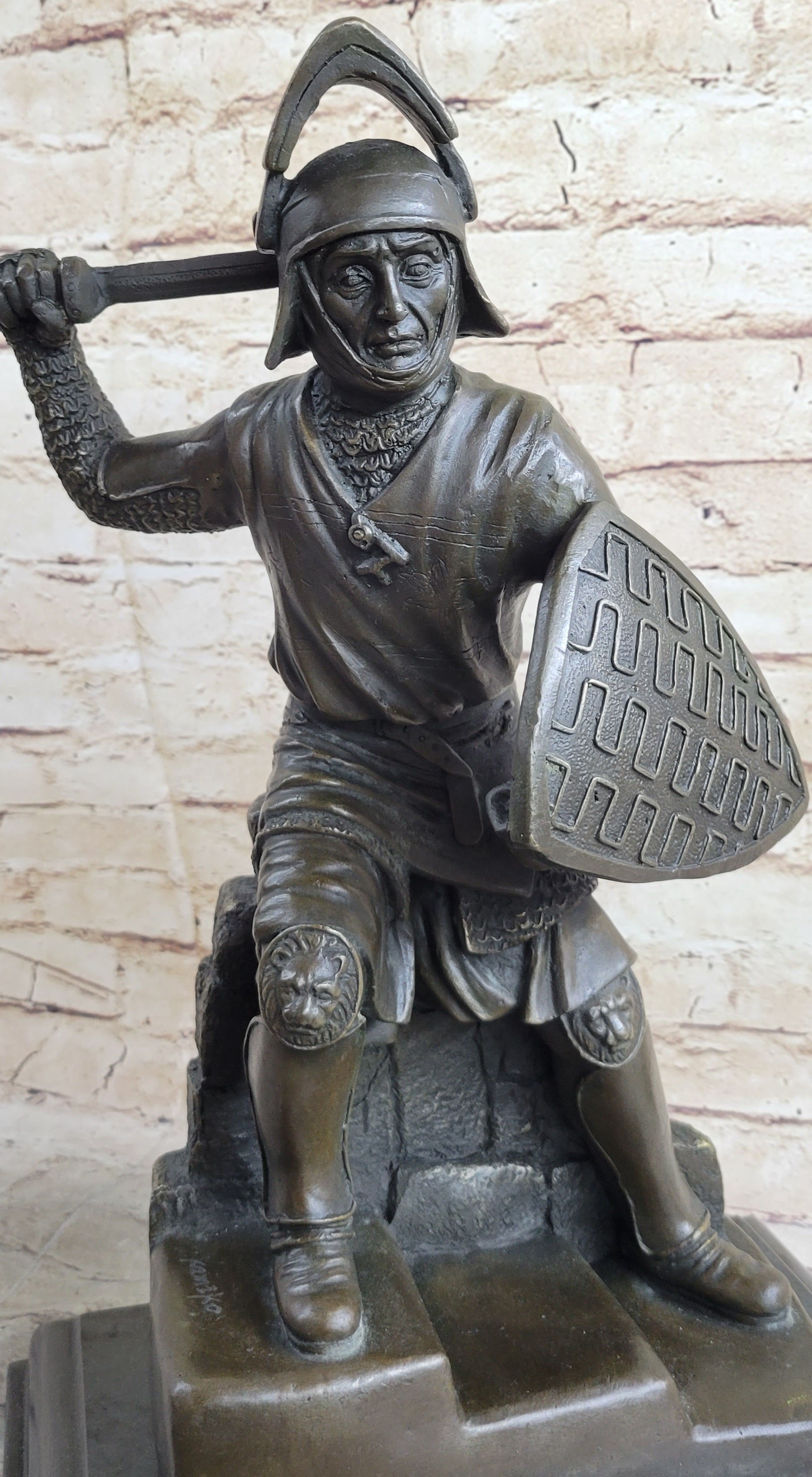 Medieval Knight Warrior Plate Mail Bronze Sculpture 17" x 10"