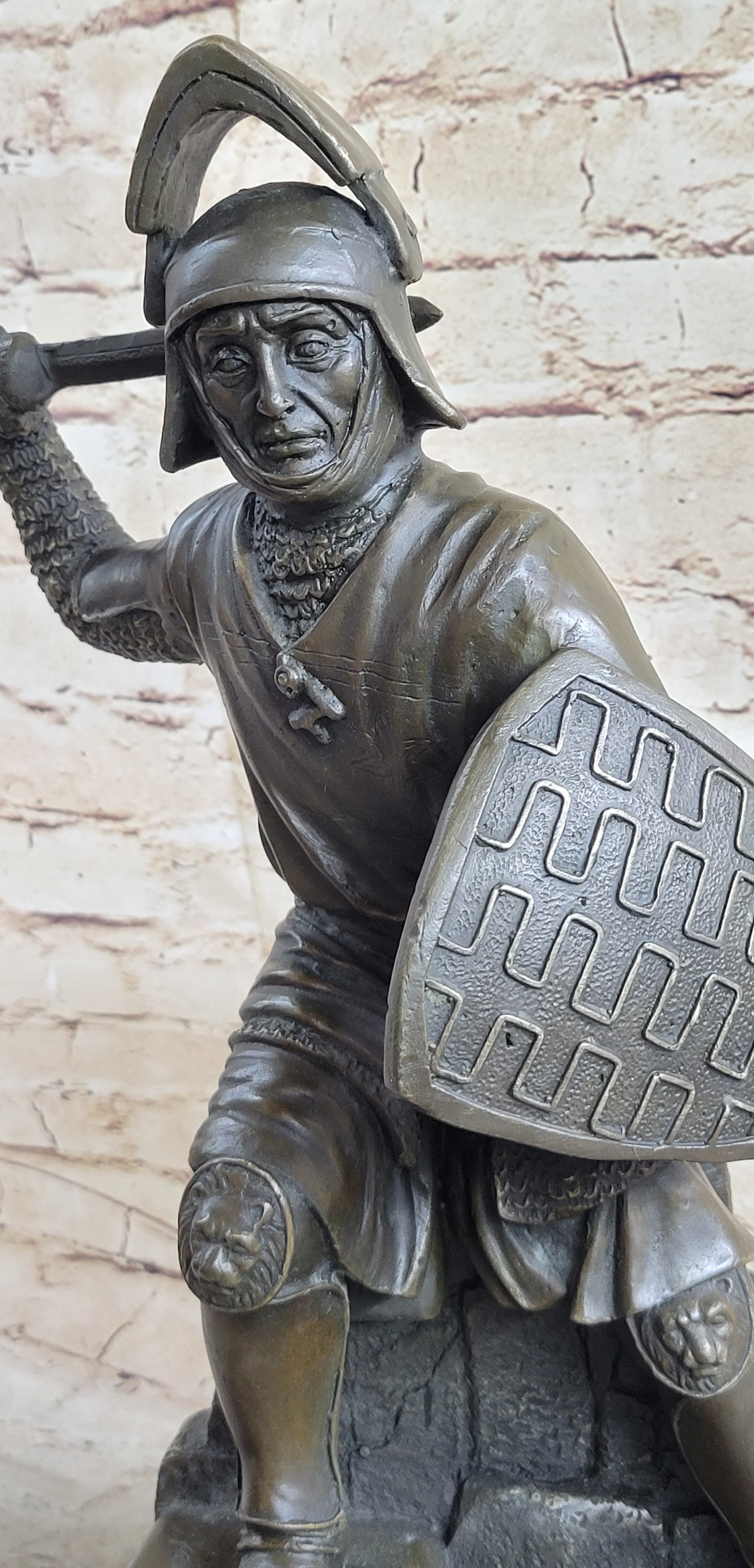 Medieval Knight Warrior Plate Mail Bronze Sculpture 17" x 10"