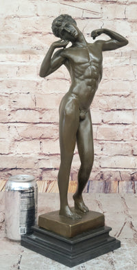 Classical Male Nude Bronze – Graceful Renaissance-Inspired Sculpture