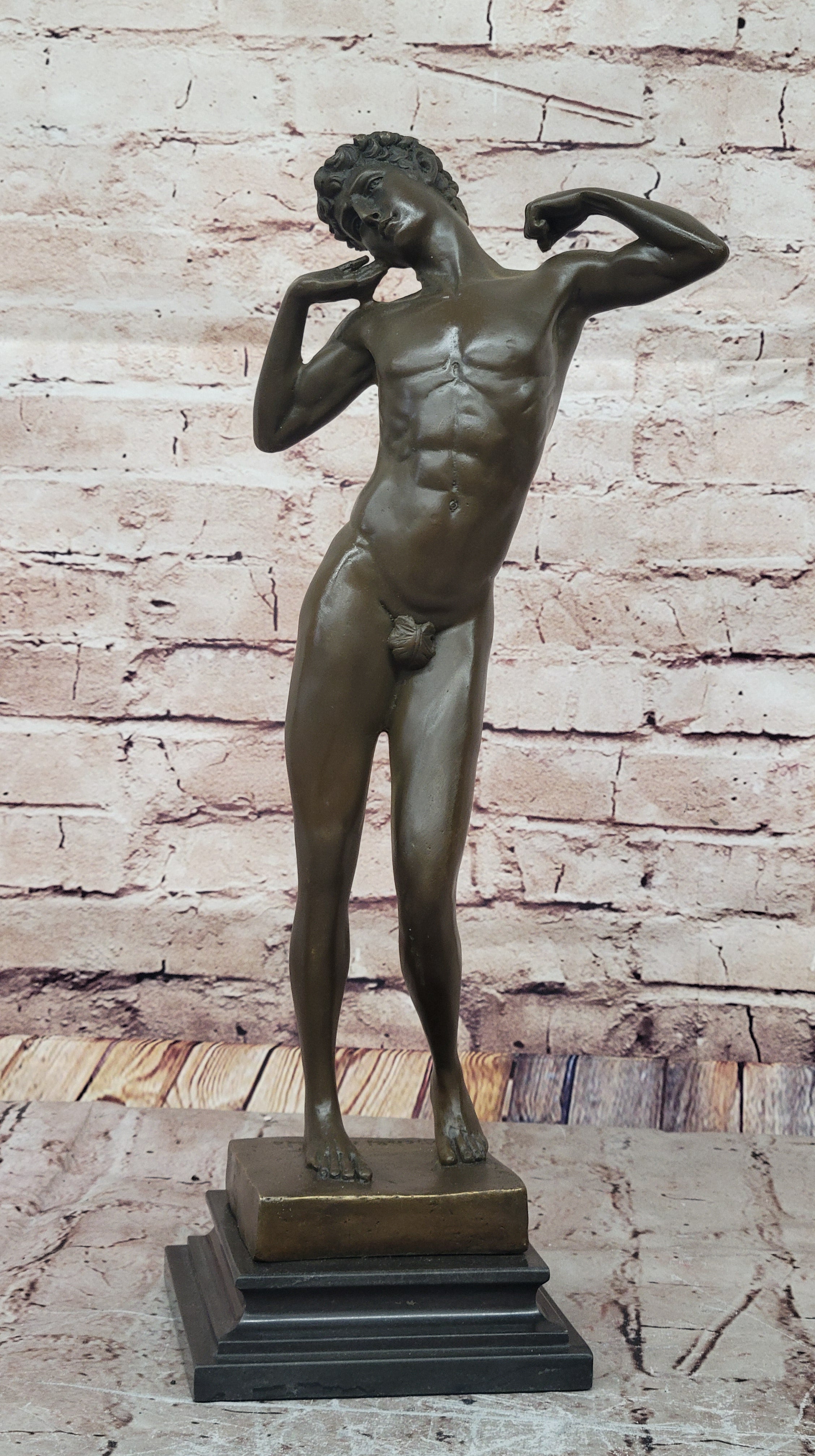 Classical Male Nude Bronze – Graceful Renaissance-Inspired Sculpture