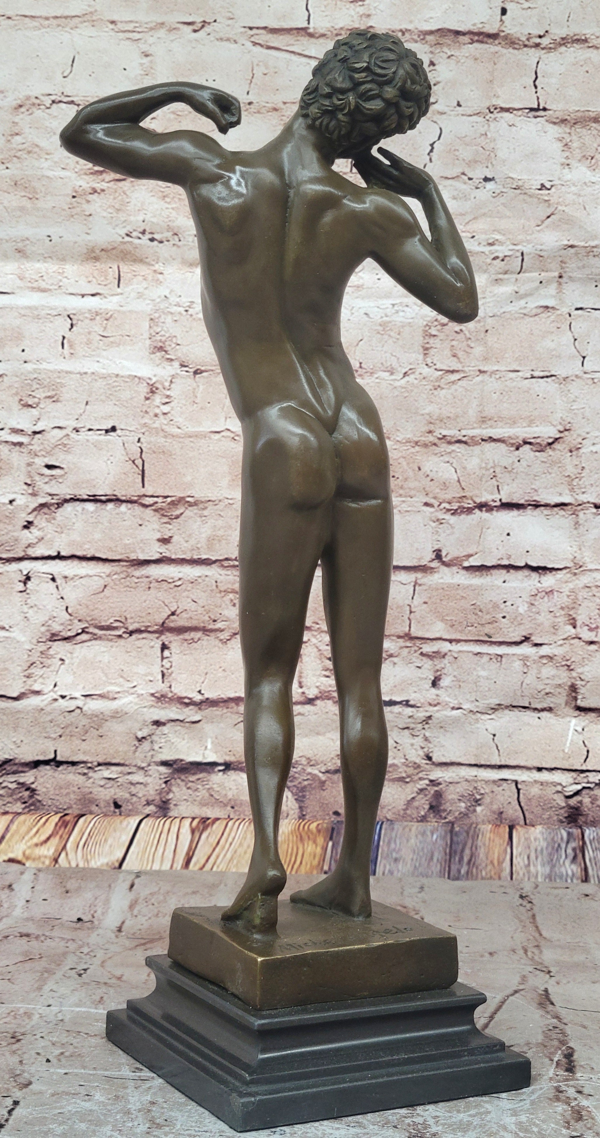 Classical Male Nude Bronze – Graceful Renaissance-Inspired Sculpture