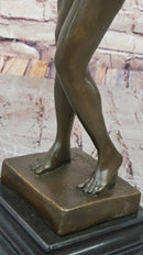 Classical Male Nude Bronze – Graceful Renaissance-Inspired Sculpture