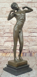Classical Male Nude Bronze – Graceful Renaissance-Inspired Sculpture