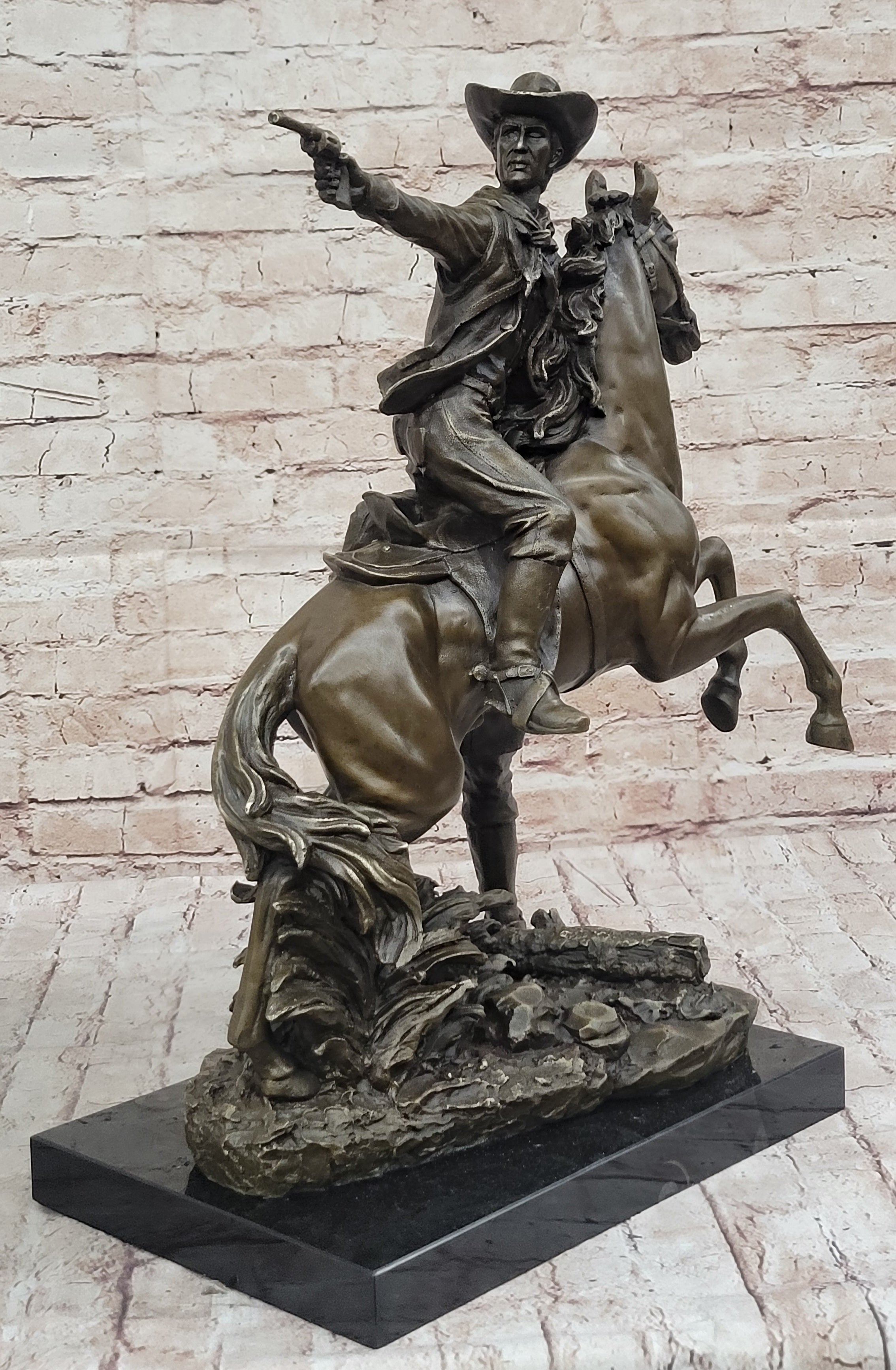 Hot Cast Bronze Cowboy Gunslinger Outlaw on Horseback