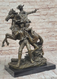 Hot Cast Bronze Cowboy Gunslinger Outlaw on Horseback