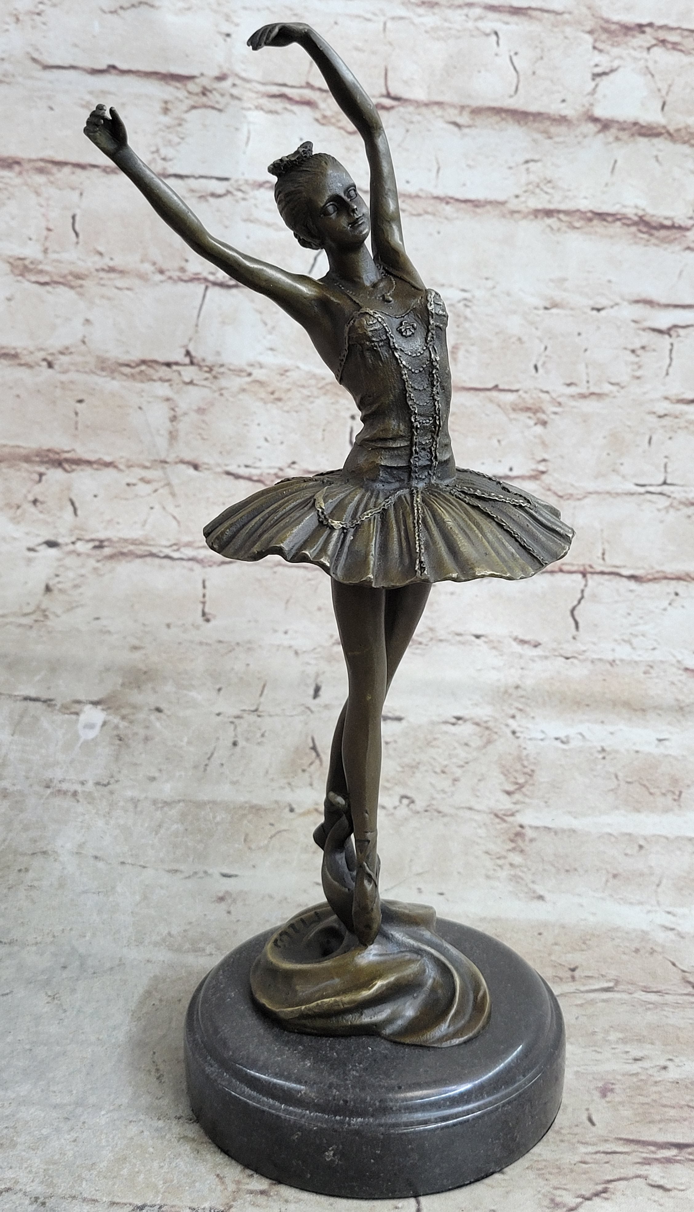 Prima Ballerina Ballet Dancer Figure Signed Bronze 13" x 5"