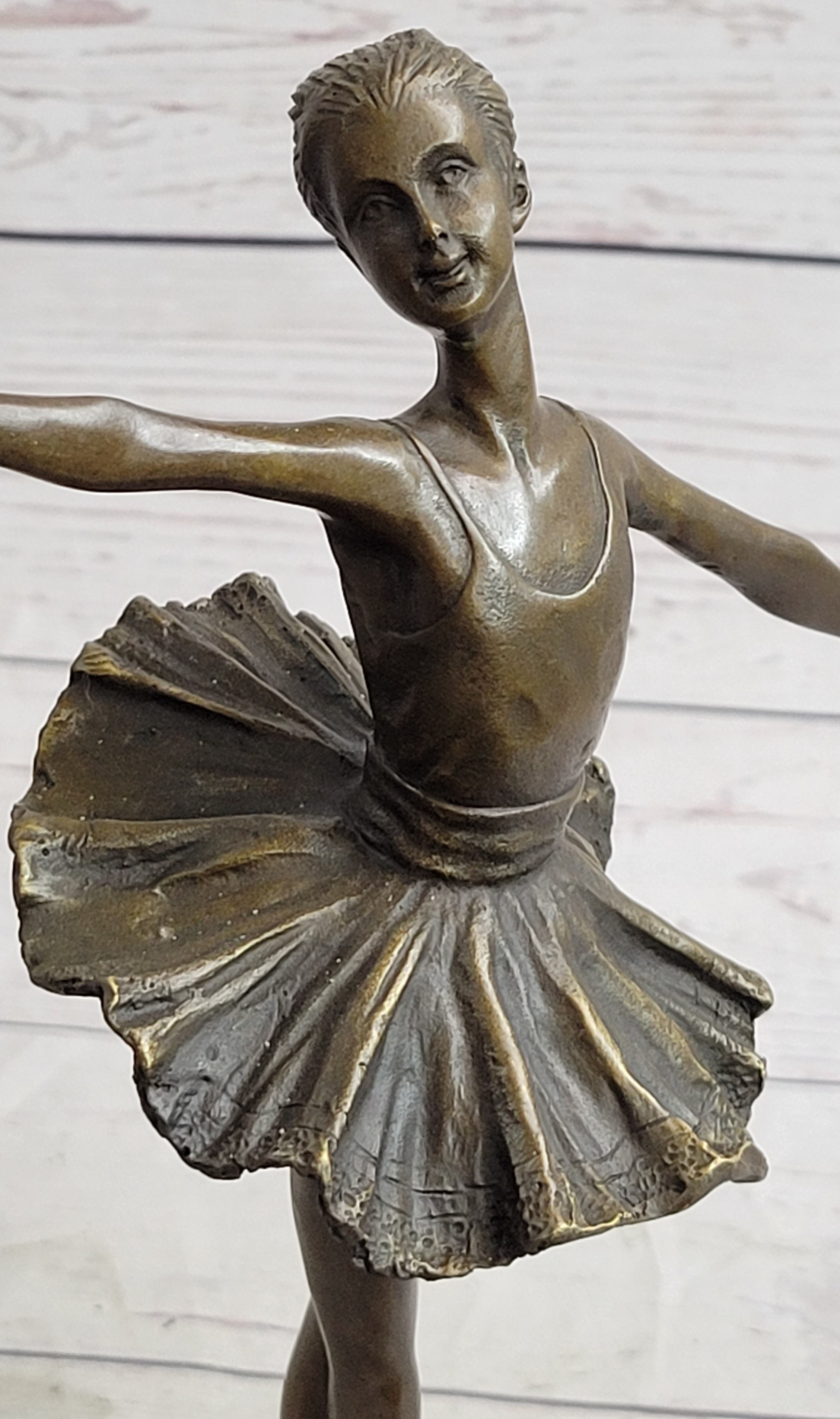 Ballerina on Tip Toes Bronze Sculpture Trophy Ballet Dancer