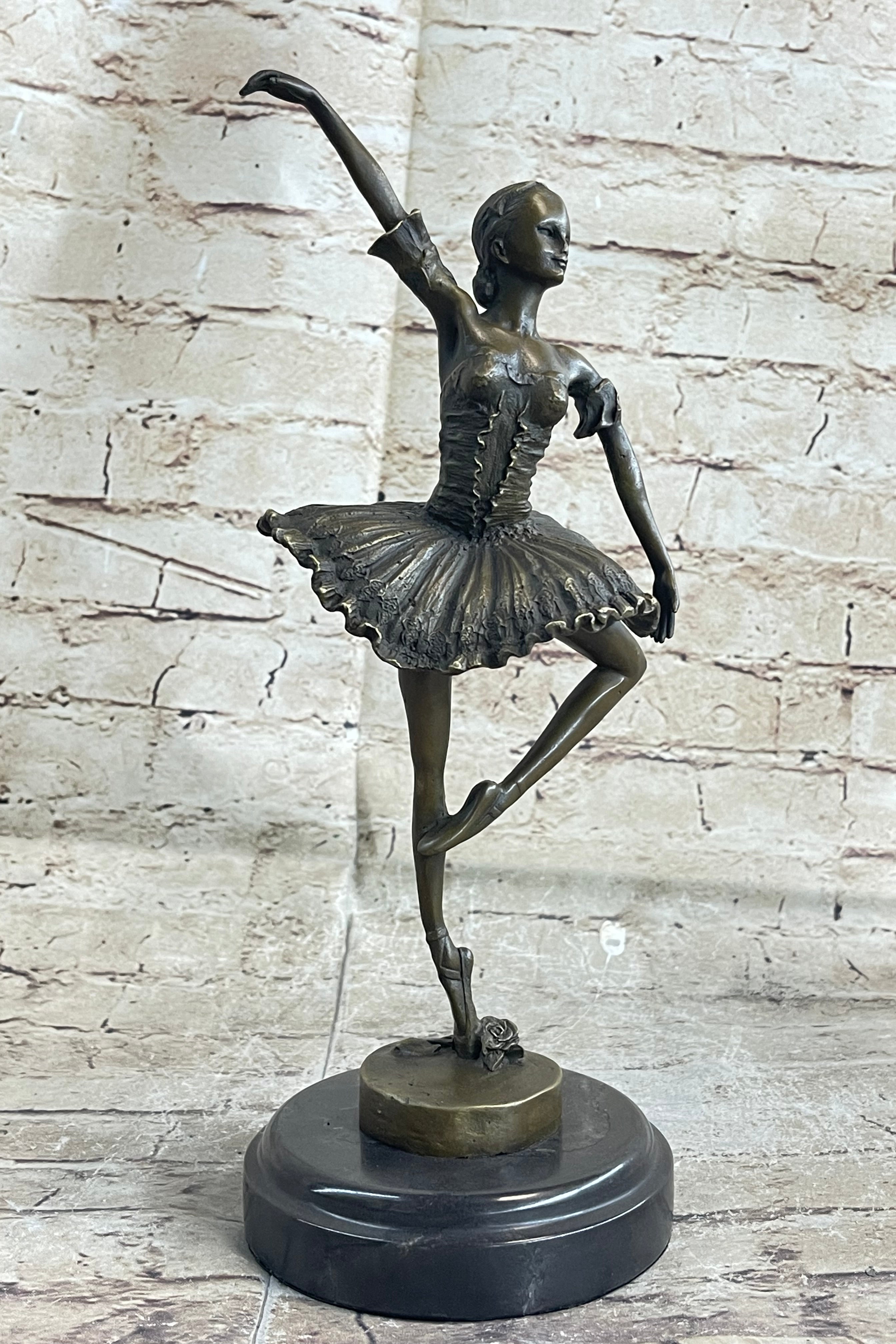 Ballerina Ballet Dancer Bronze Sculpture 13" x 7"