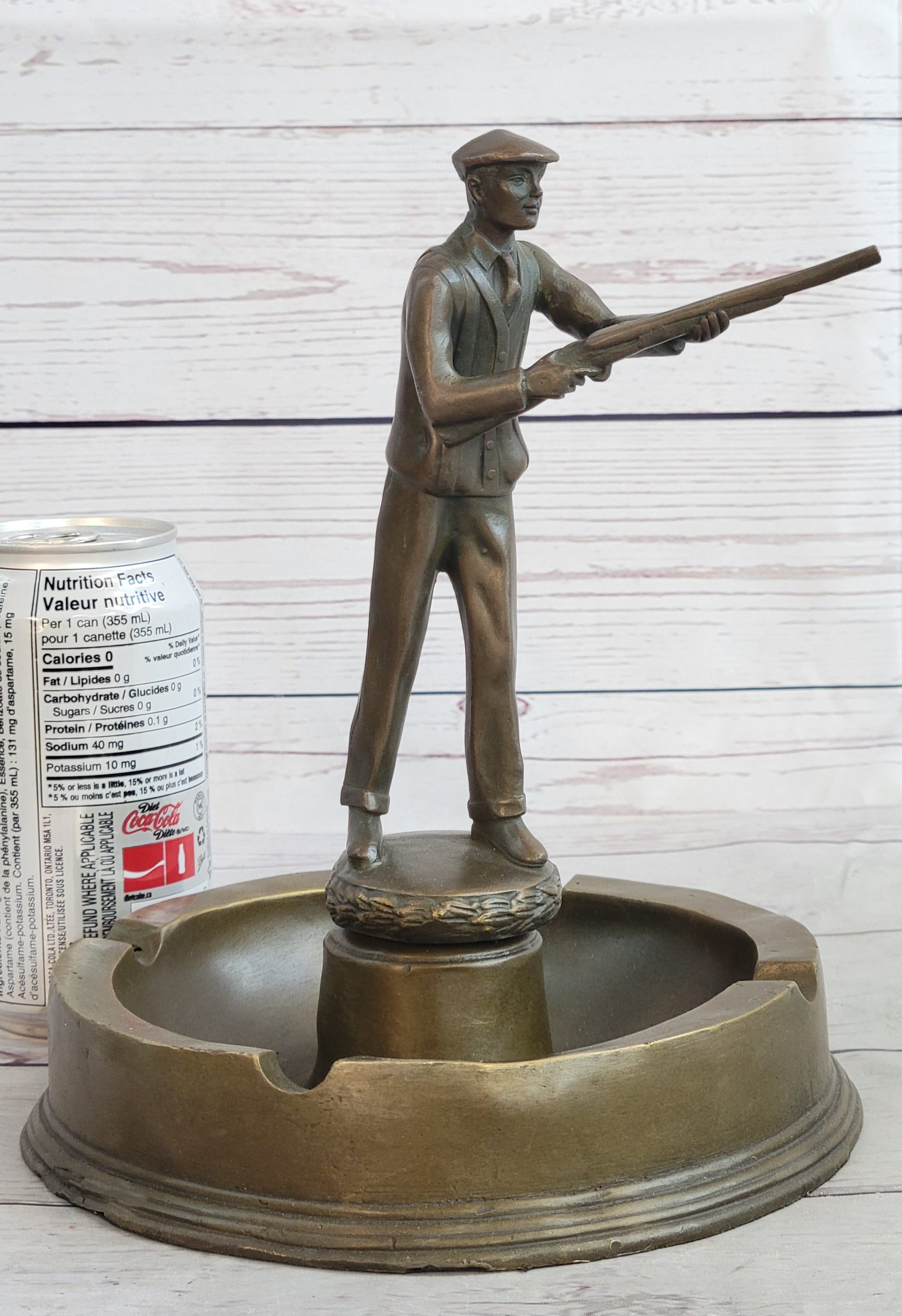 Hunter w/ Rifle Gun Ashtray Bronze Milo Art Sculpture 9" x 7"