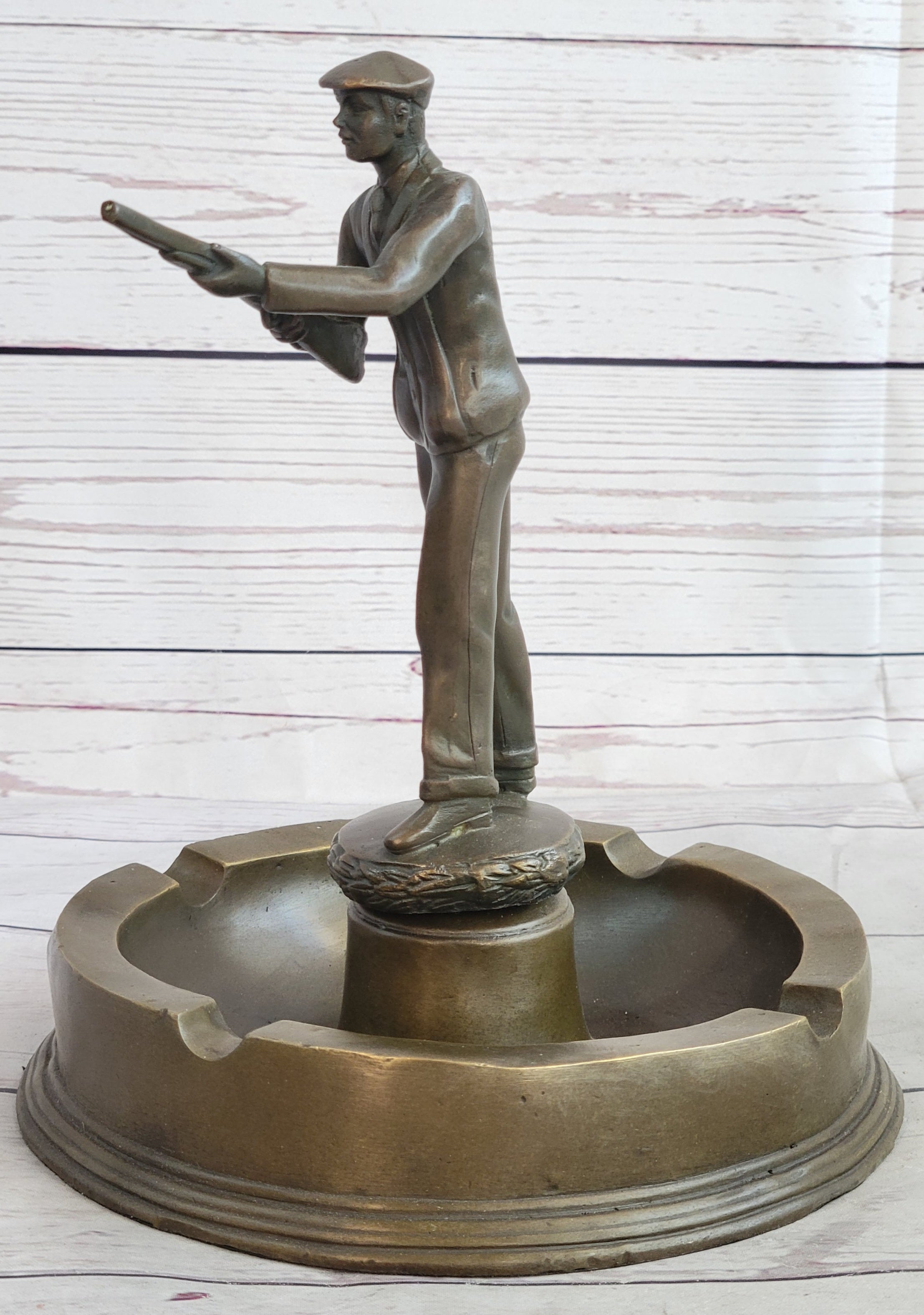 Hunter w/ Rifle Gun Ashtray Bronze Milo Art Sculpture 9" x 7"