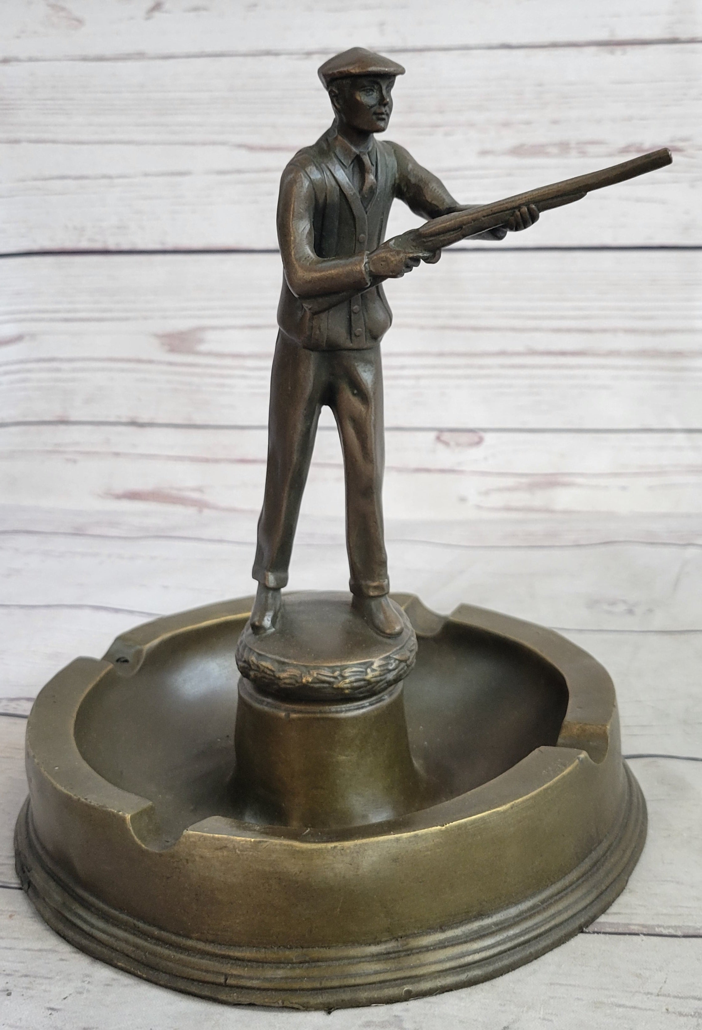 Hunter w/ Rifle Gun Ashtray Bronze Milo Art Sculpture 9" x 7"