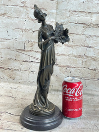Signed Kassin 1920 Art Deco Woman Bronze Sculpture