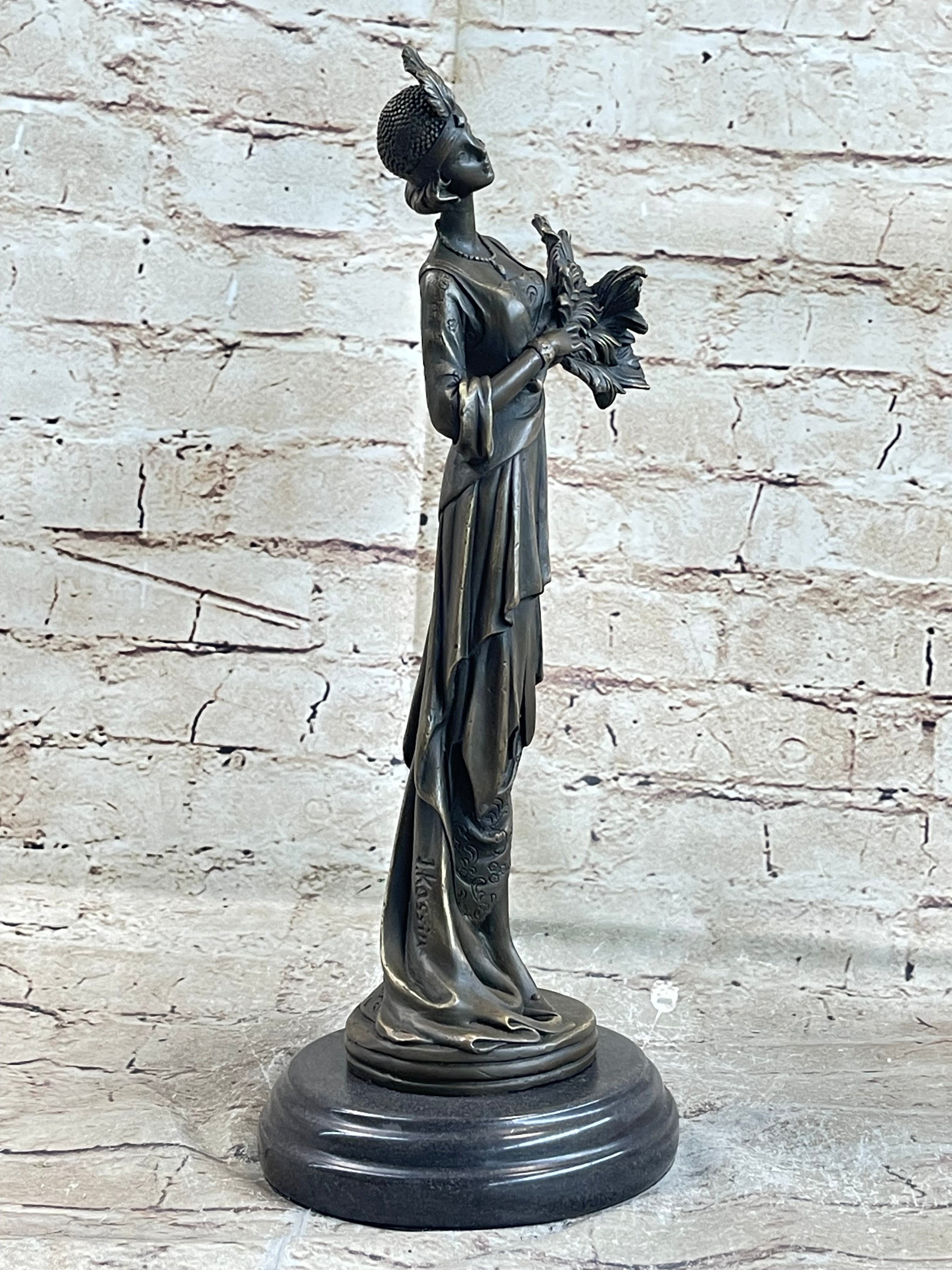 Signed Kassin 1920 Art Deco Woman Bronze Sculpture