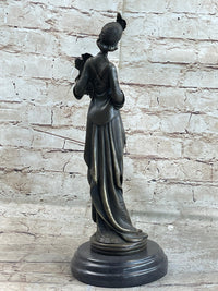 Signed Kassin 1920 Art Deco Woman Bronze Sculpture