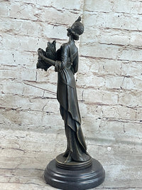 Signed Kassin 1920 Art Deco Woman Bronze Sculpture