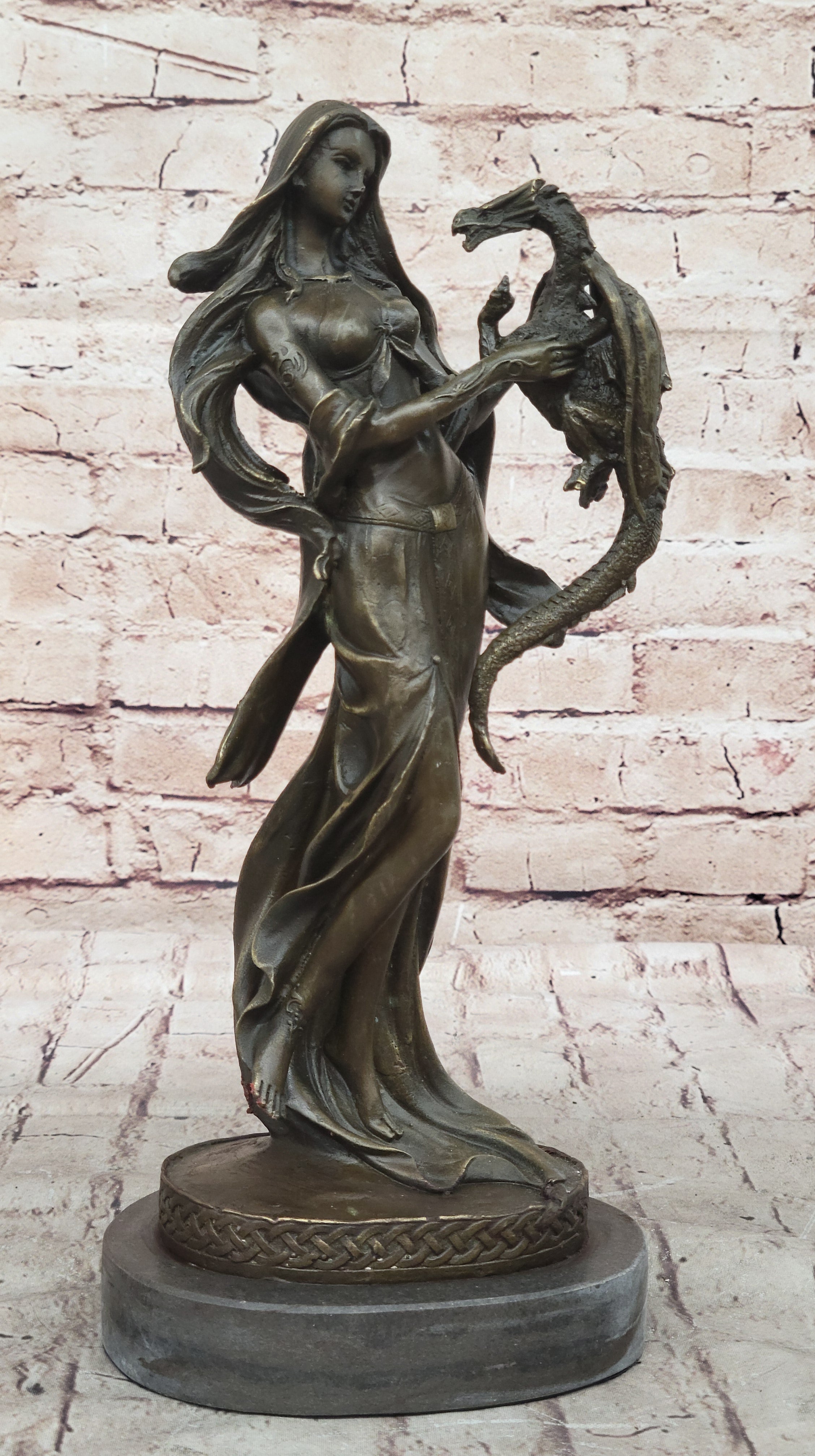 Khaleesi Daenerys Game of Thrones Bronze Sculpture 14" x 6"