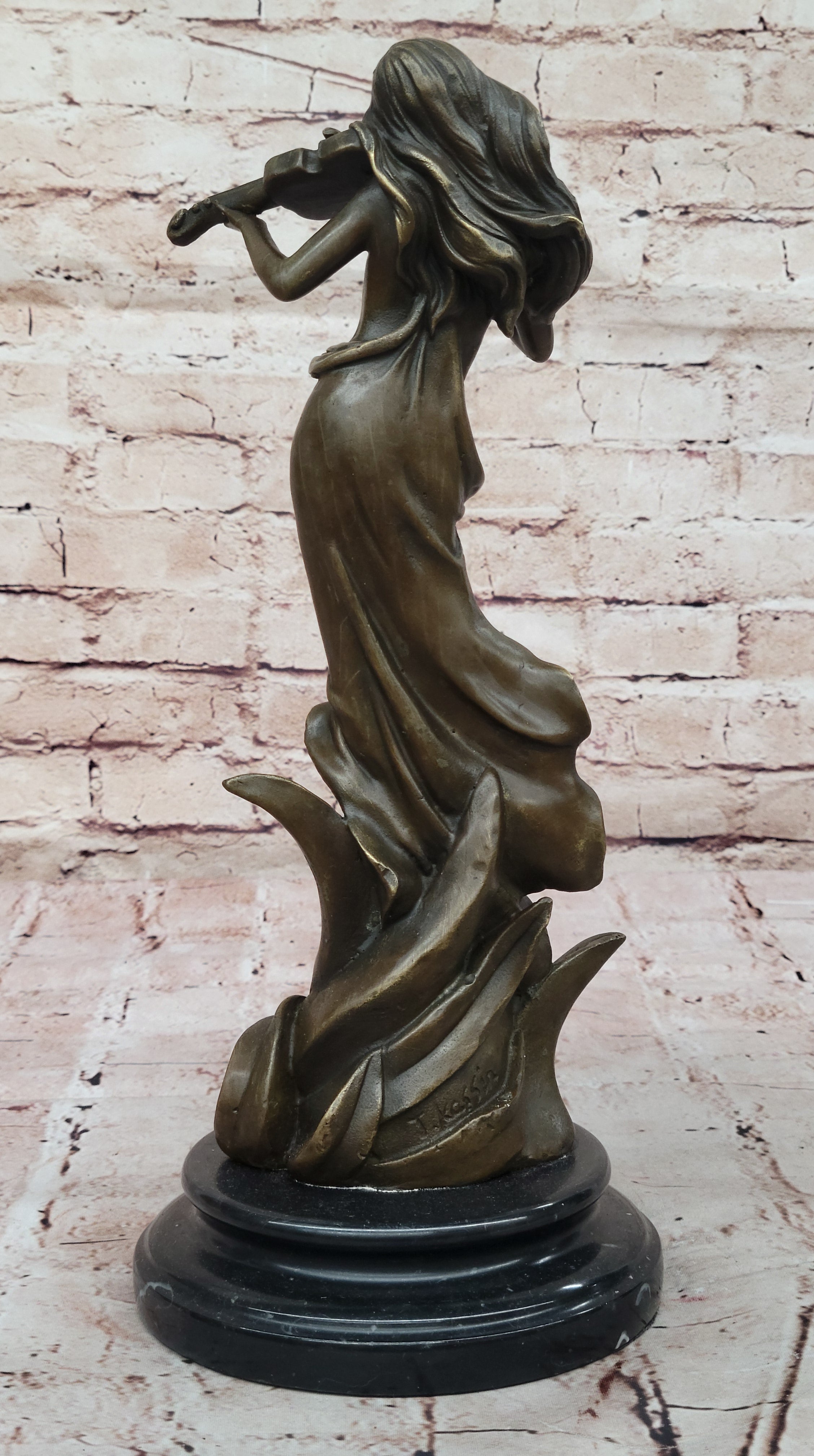 Bronze Violinist – Graceful Female Musician Sculpture
