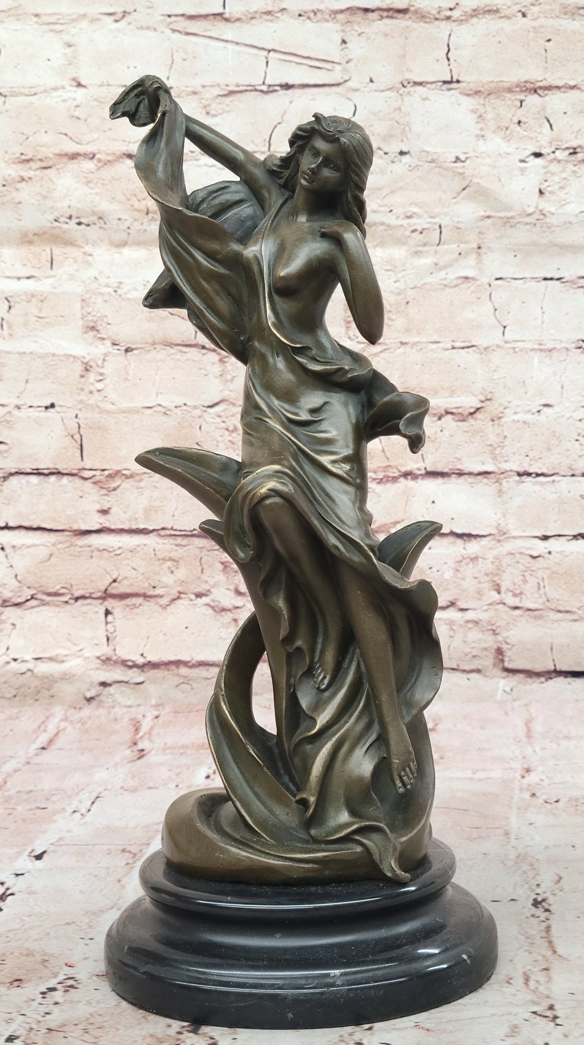 Bronze Art Nouveau Lady Sculpture – Elegant Flowing Female