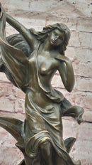 Bronze Art Nouveau Lady Sculpture – Elegant Flowing Female