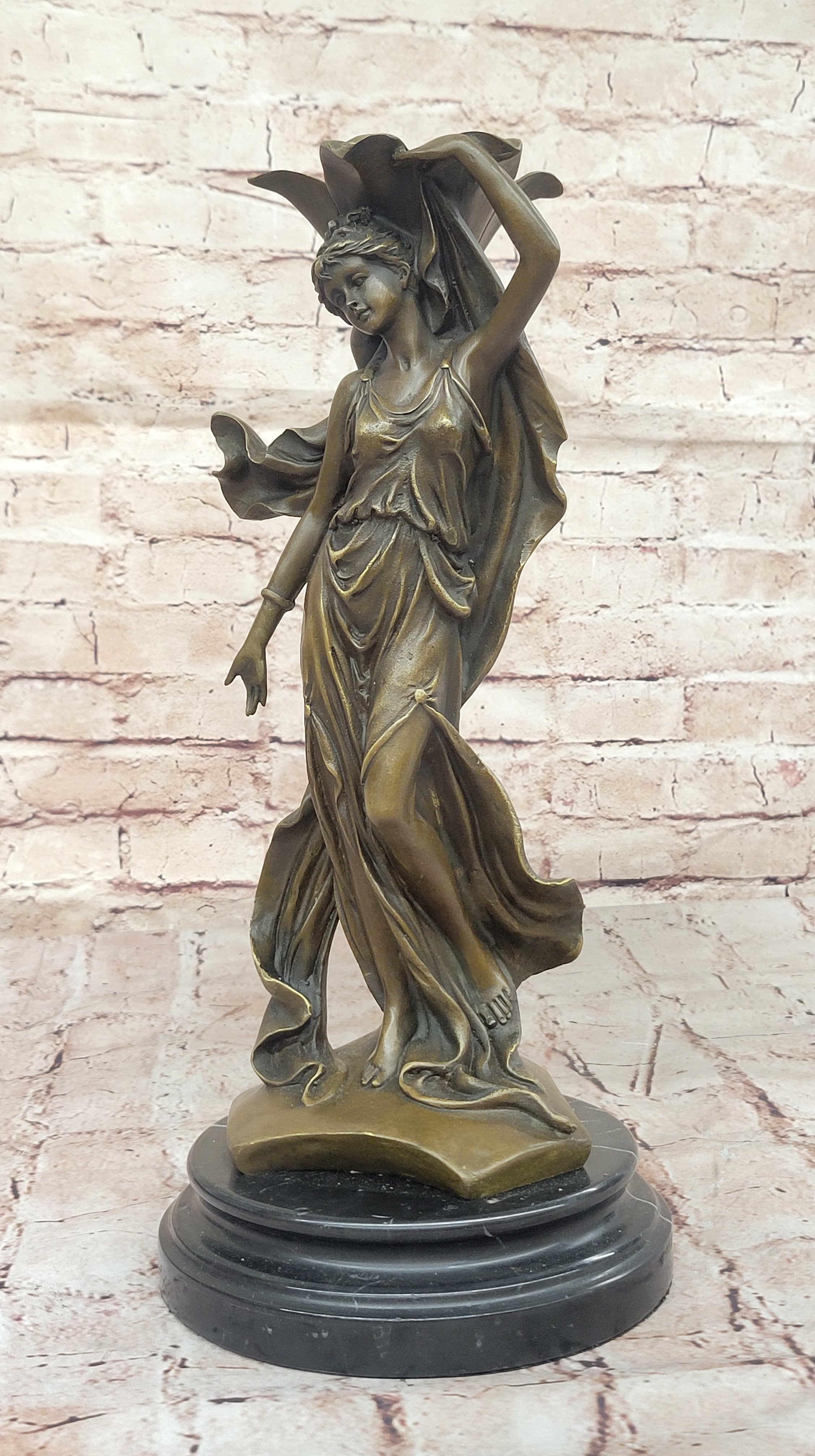 Bronze Art Nouveau Lady – Flowing Gown Sculpture