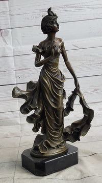 1920's Flapper Girl Dancer Bronze Model by Patoue