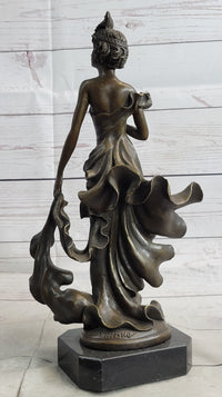 1920's Flapper Girl Dancer Bronze Model by Patoue