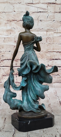 Las Vegas Follies Actress Genuine Bronze Sculpture by Patoue