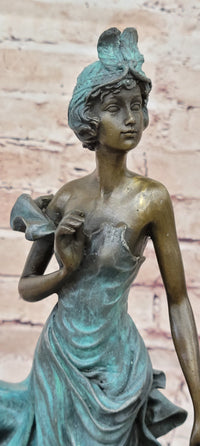 Las Vegas Follies Actress Genuine Bronze Sculpture by Patoue