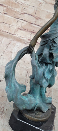 Las Vegas Follies Actress Genuine Bronze Sculpture by Patoue