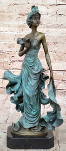 Las Vegas Follies Actress Genuine Bronze Sculpture by Patoue