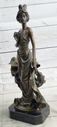 1920's Flapper Girl Dancer Bronze Model by Patoue