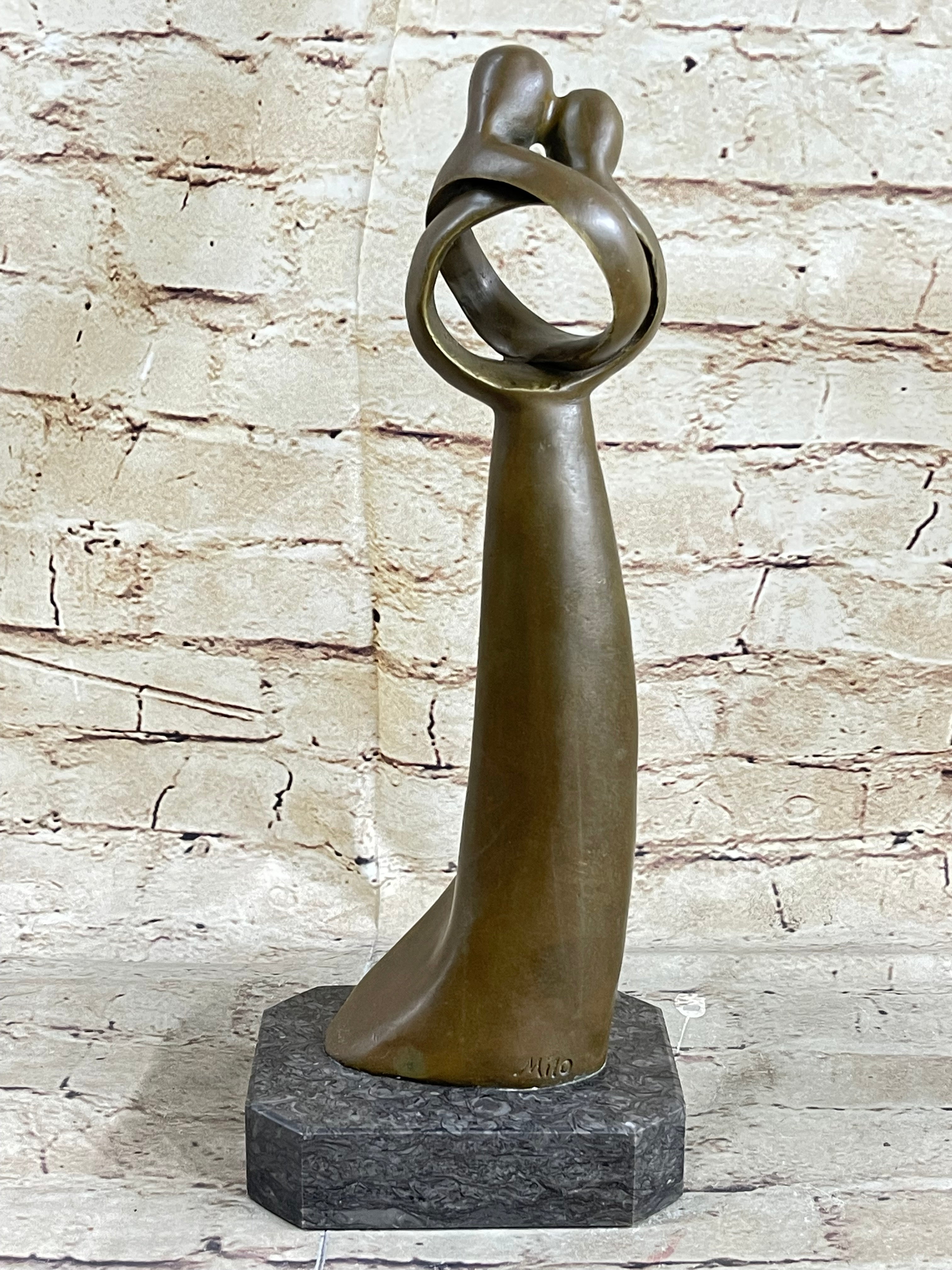 Abstract Modern Art Kissing Couple Genuine Bronze Sculpture