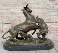 Bronze Panther Attacking Bull – Wildlife Scene on Marble Base