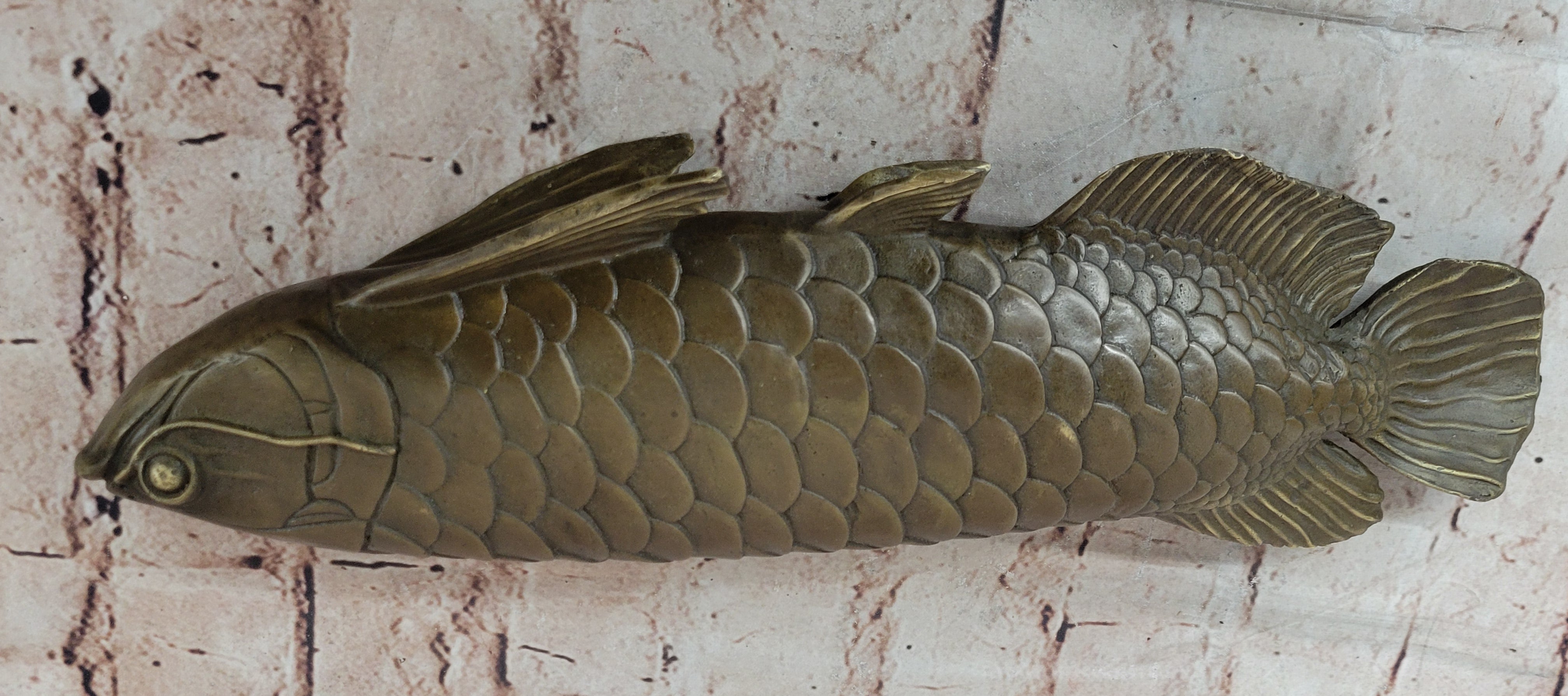 Bronze Arowana Fish – Asian Feng Shui Wealth Symbol