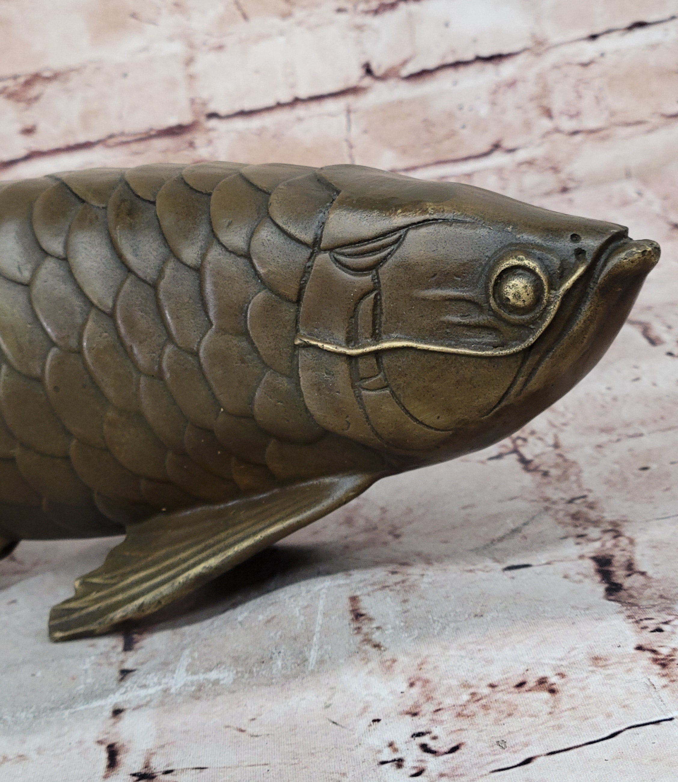 Bronze Arowana Fish – Asian Feng Shui Wealth Symbol