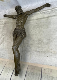 Jesus Christ on Cross Wall Hanging Crucifix 18.5" x 17.5"