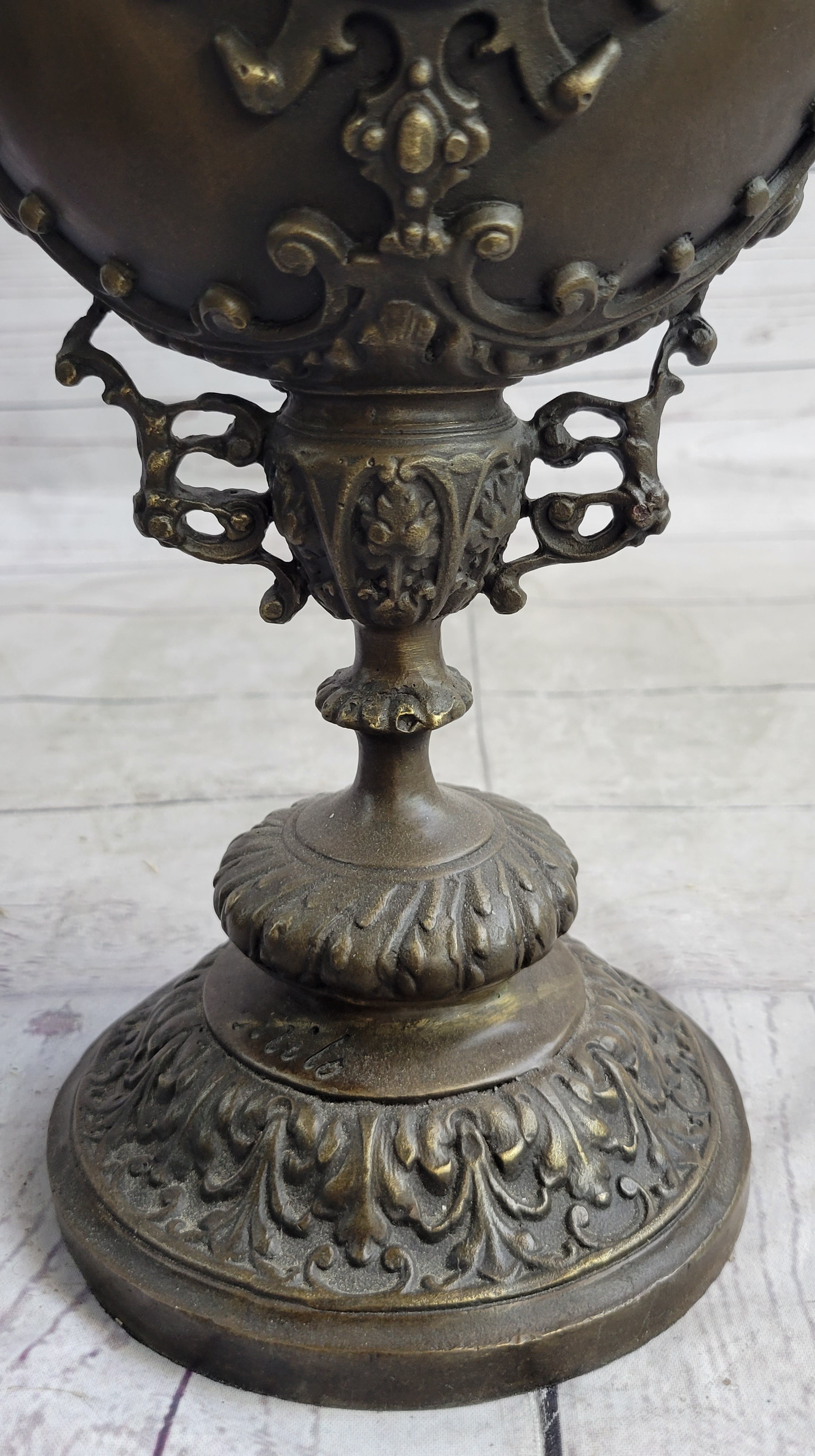 Bronze Royal Lion Griffin King Urn Vase Fantasy Sculpture