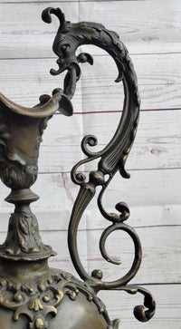 Bronze Royal Lion Griffin King Urn Vase Fantasy Sculpture