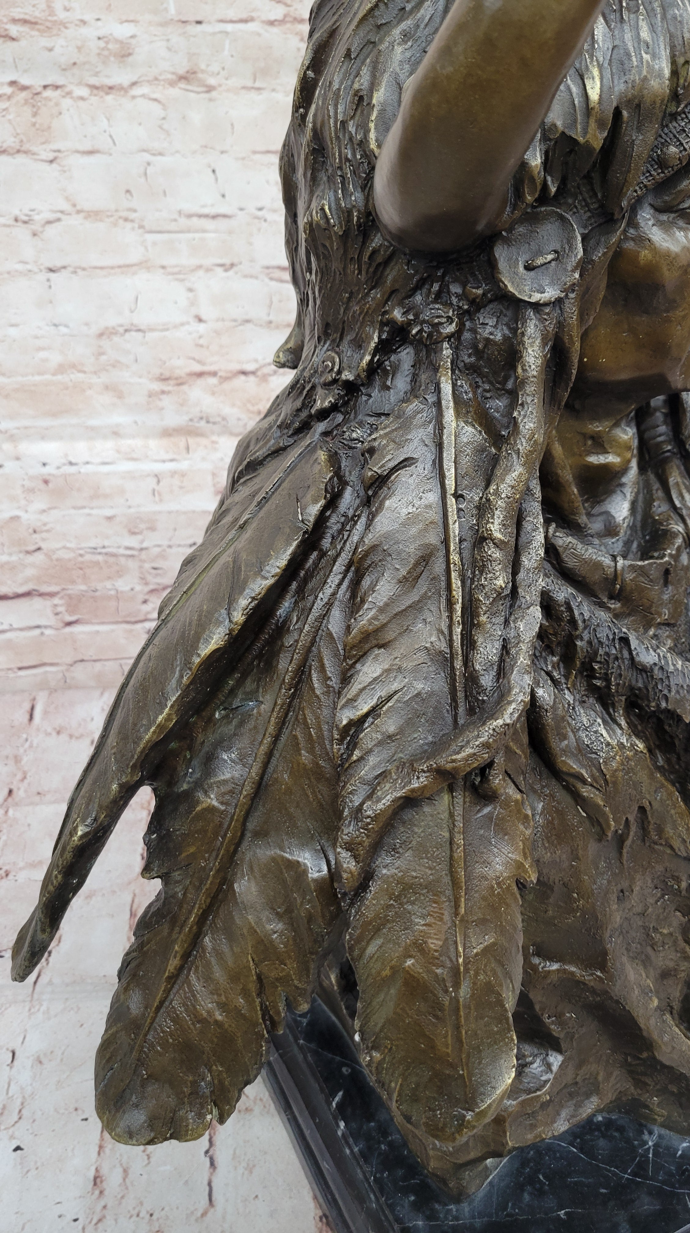 Bronze Native American Warrior Bust – Tribal Chief on Marble