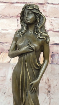 Floral Bronze Maiden – Elegant Goddess by Aldo Vitaleh
