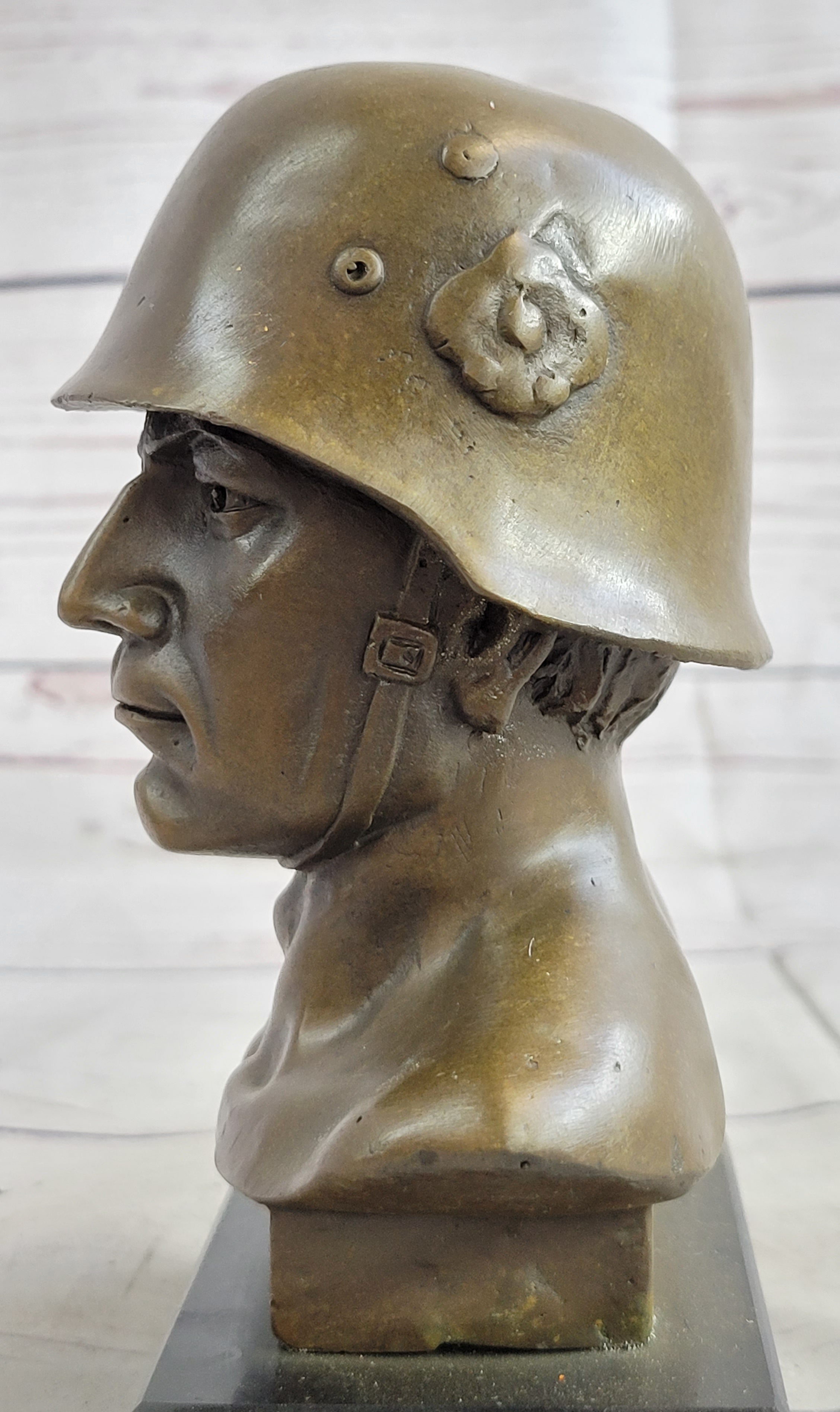 Unknown German Soldier Bronze Bust WW1 WW2 6" x 4"