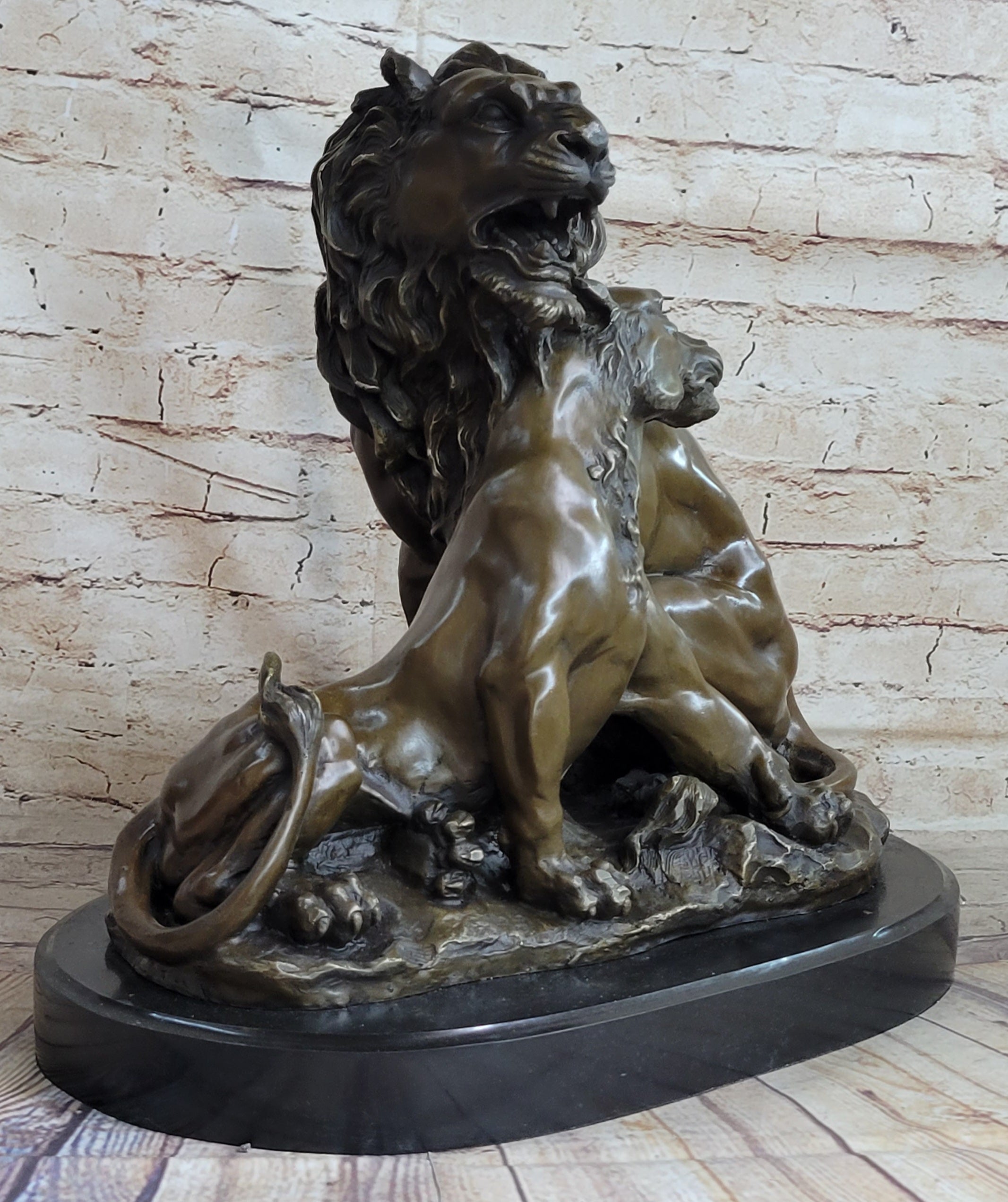 Male & Female Lion Necking Love Bronze Sculpture on Marble Base