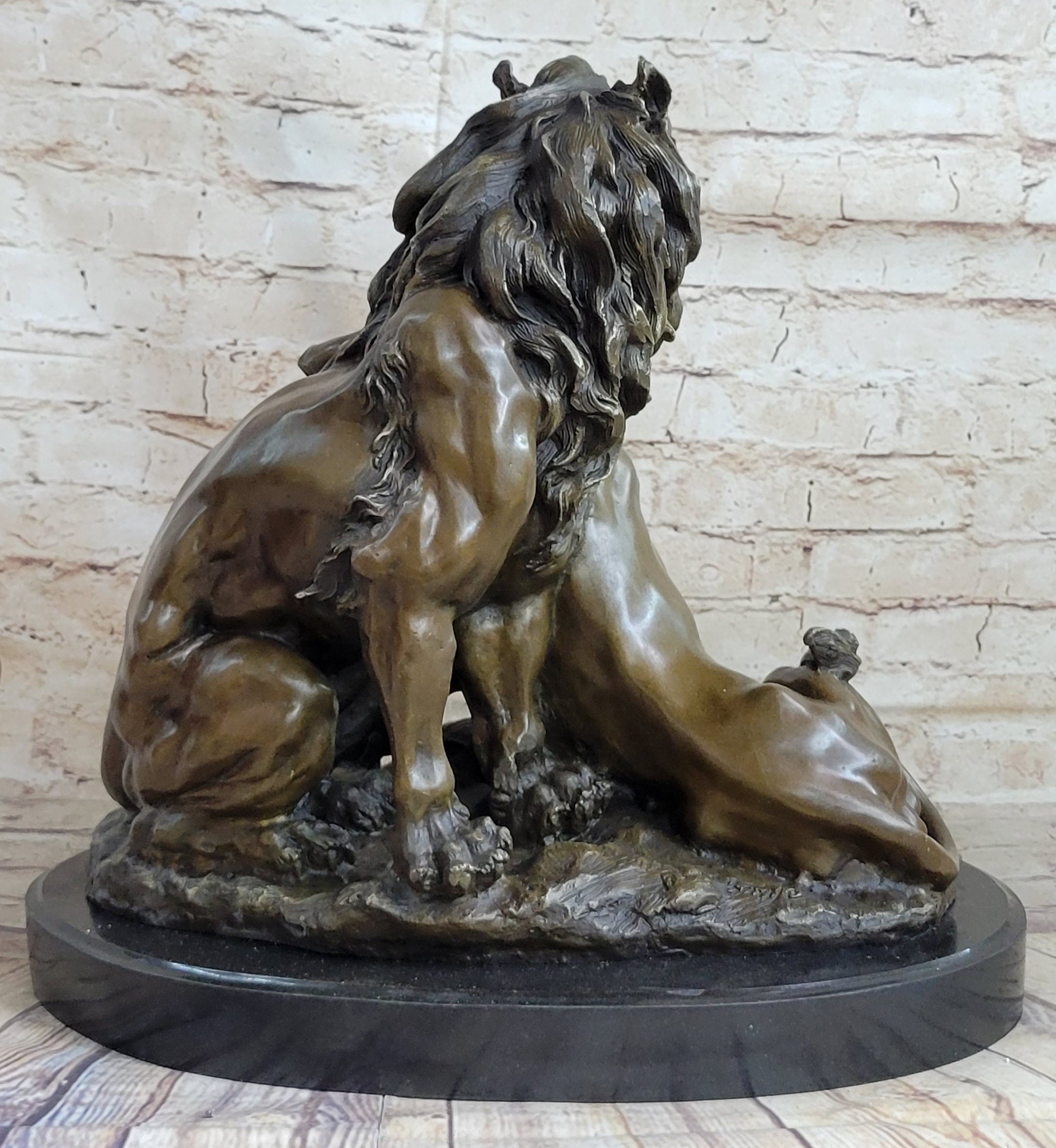 Male & Female Lion Necking Love Bronze Sculpture on Marble Base