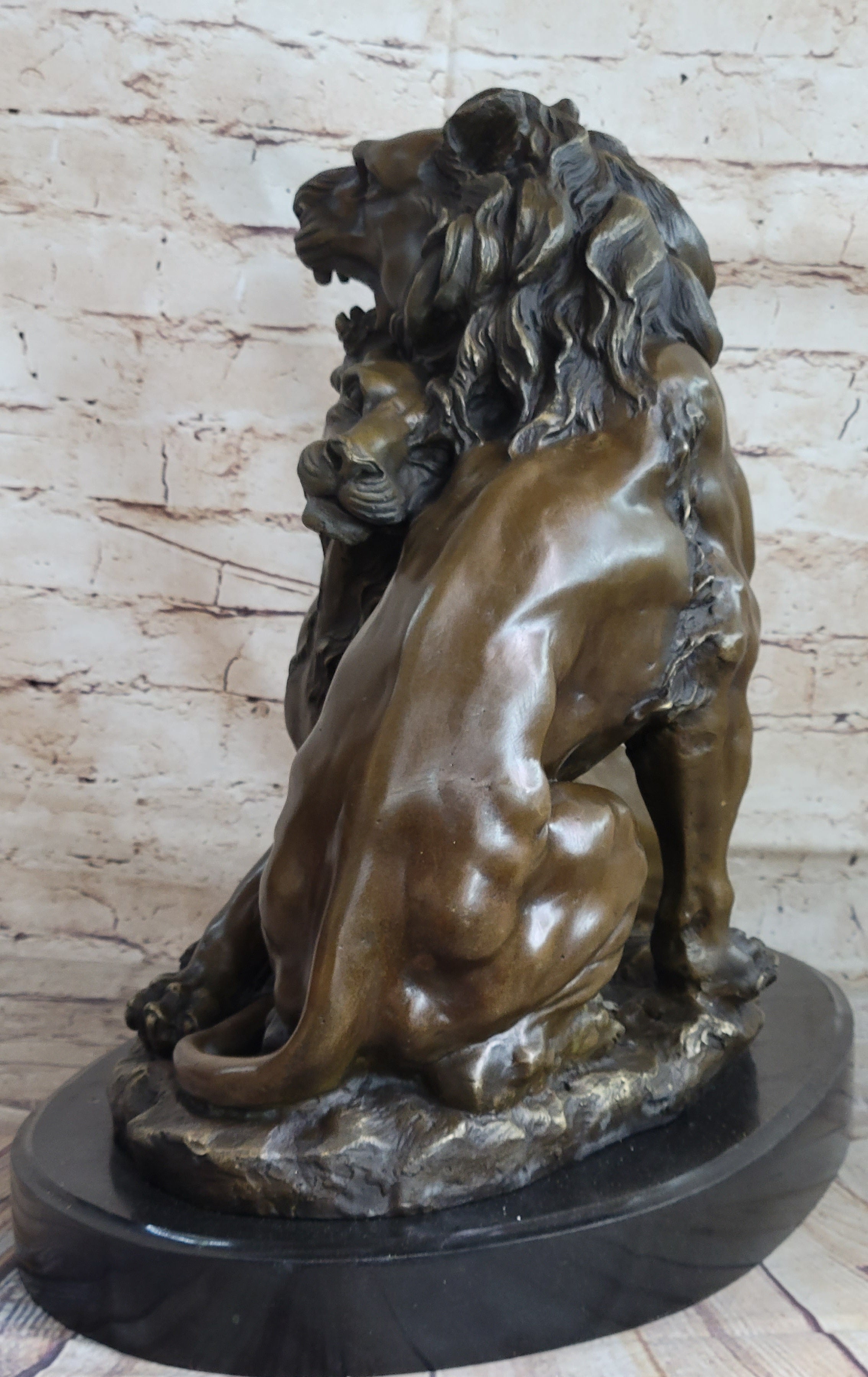 Male & Female Lion Necking Love Bronze Sculpture on Marble Base