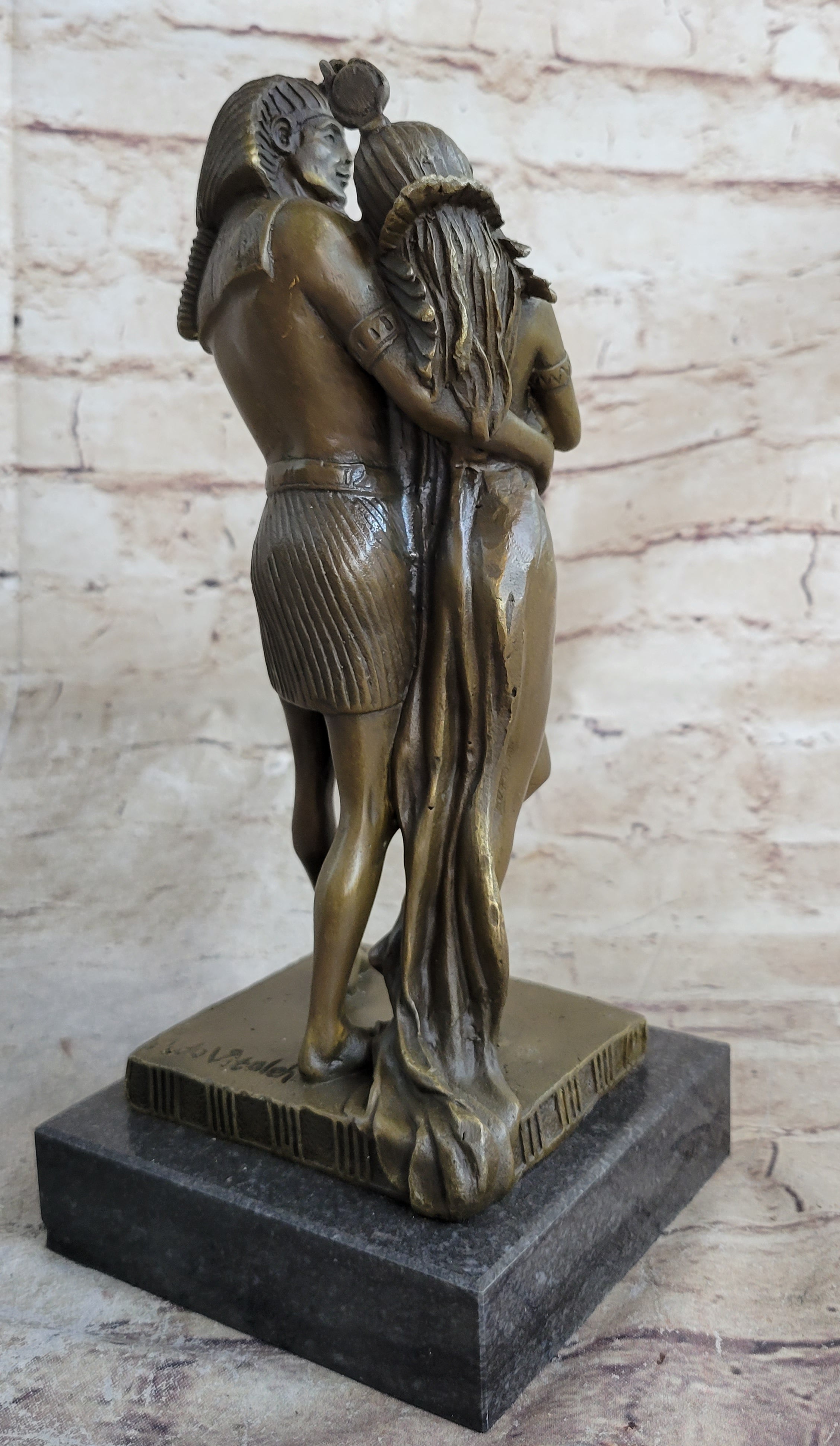 Egyptian Pharaoh and Lover Queen Bronze Sculpture 10" x 5"