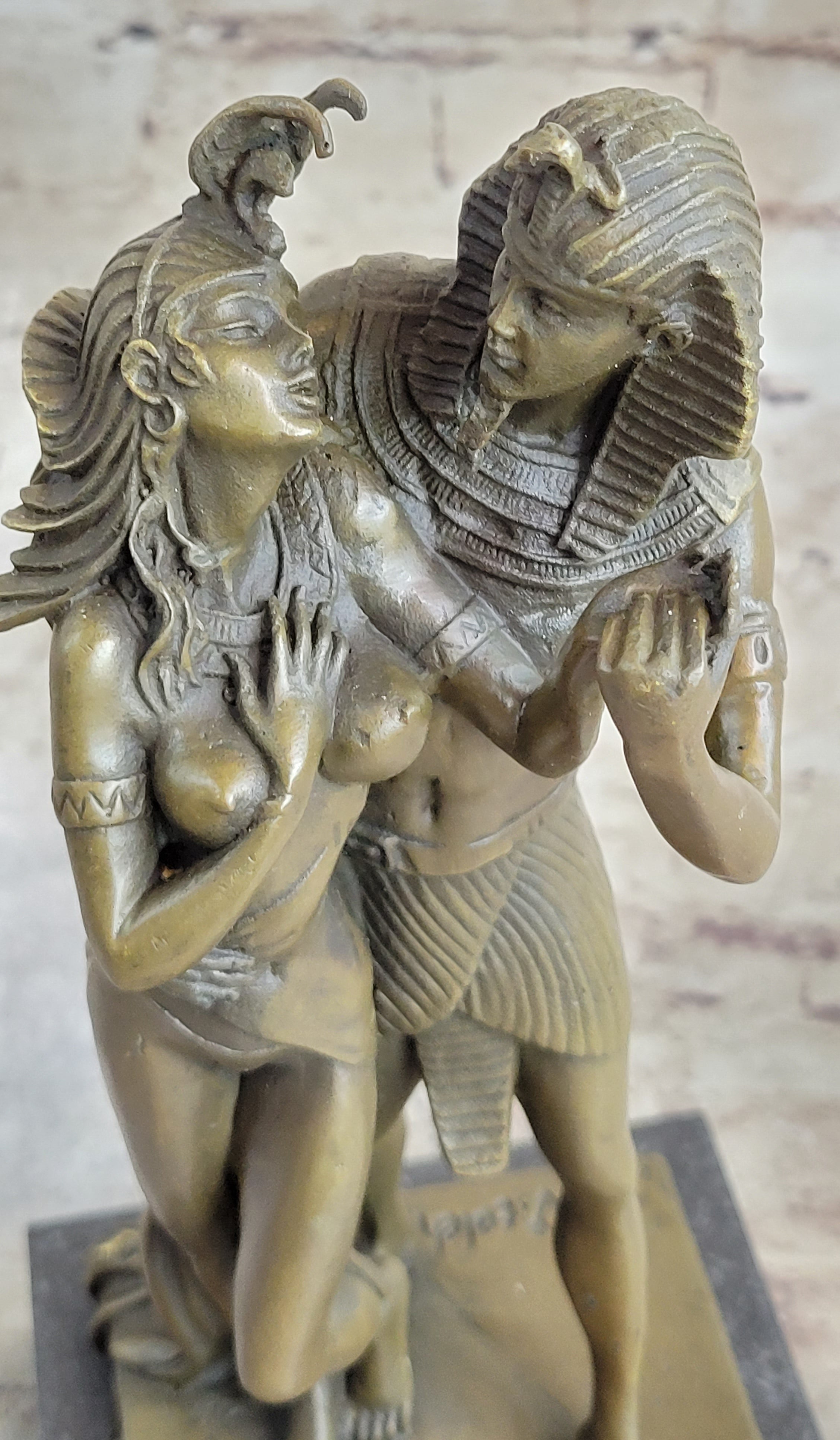 Egyptian Pharaoh and Lover Queen Bronze Sculpture 10" x 5"