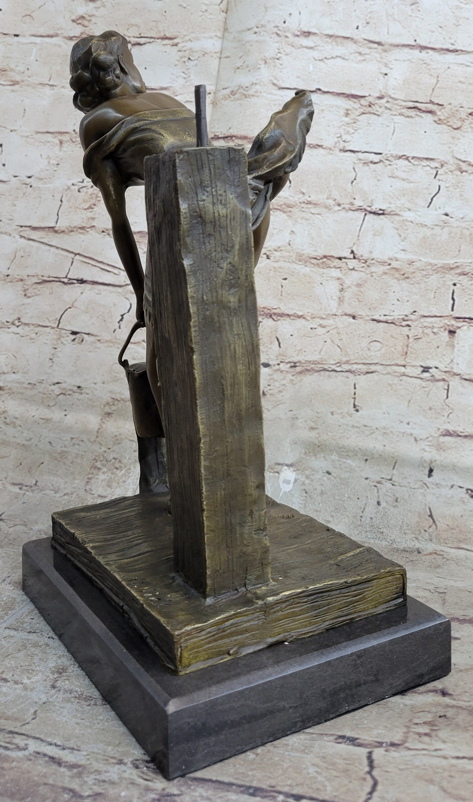 Playful Sexy Bronze Sculpture of a Girl Fetching Water Exposing Her Butt